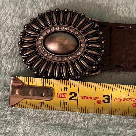 Vintage Fossil Style Silver Belt 
T1 - Picture 4 of 13